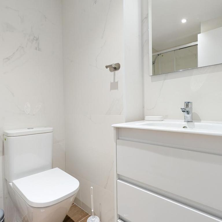 COBLANCA sweet apartment - Two-Bedroom Apartment - 13