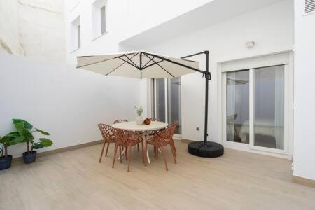 Apartoyou - El Patio Centro - Apartamento de 2 dormitorios con terraza - 12
