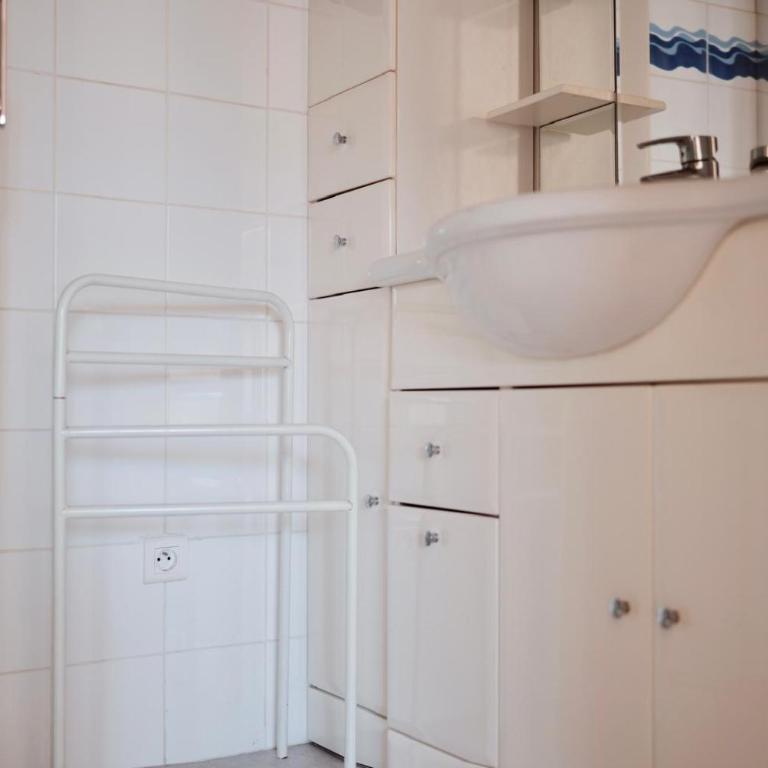 "Le Galilée", calme et situation idéale MER - One-Bedroom Apartment - 14
