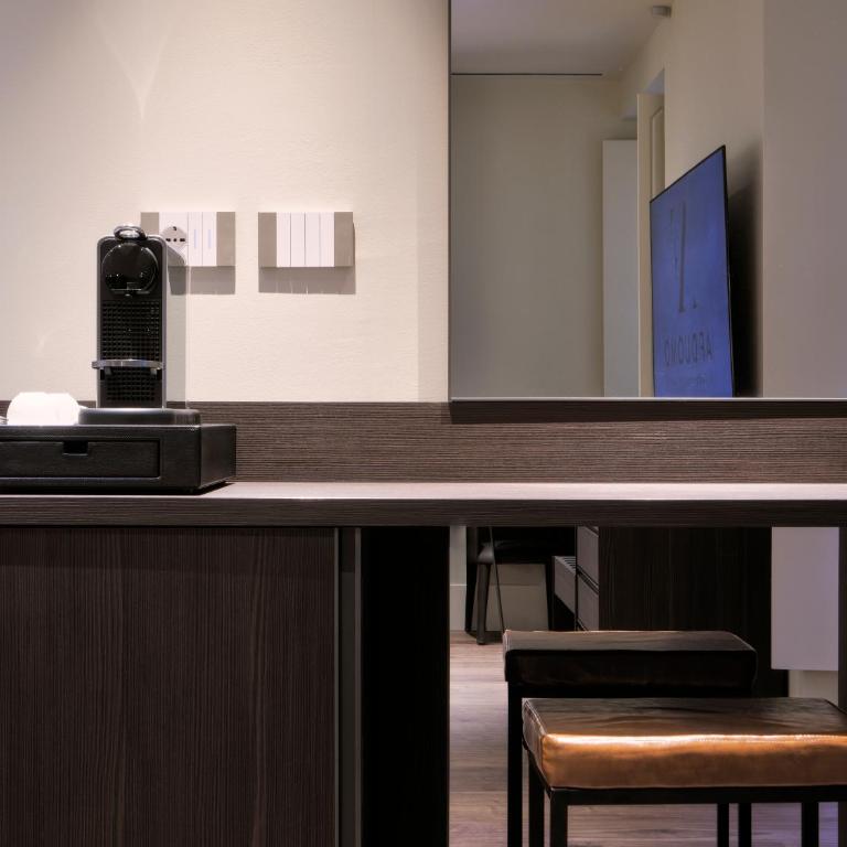AF Duomo - Milano Luxury Suites - Camera Deluxe - 9