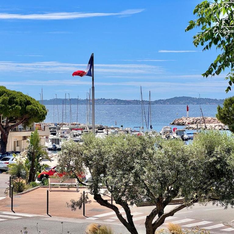La Réserve - Port de Carqueiranne - Plage à 200m - Appartement 2 Chambres - Vue sur Mer - 4