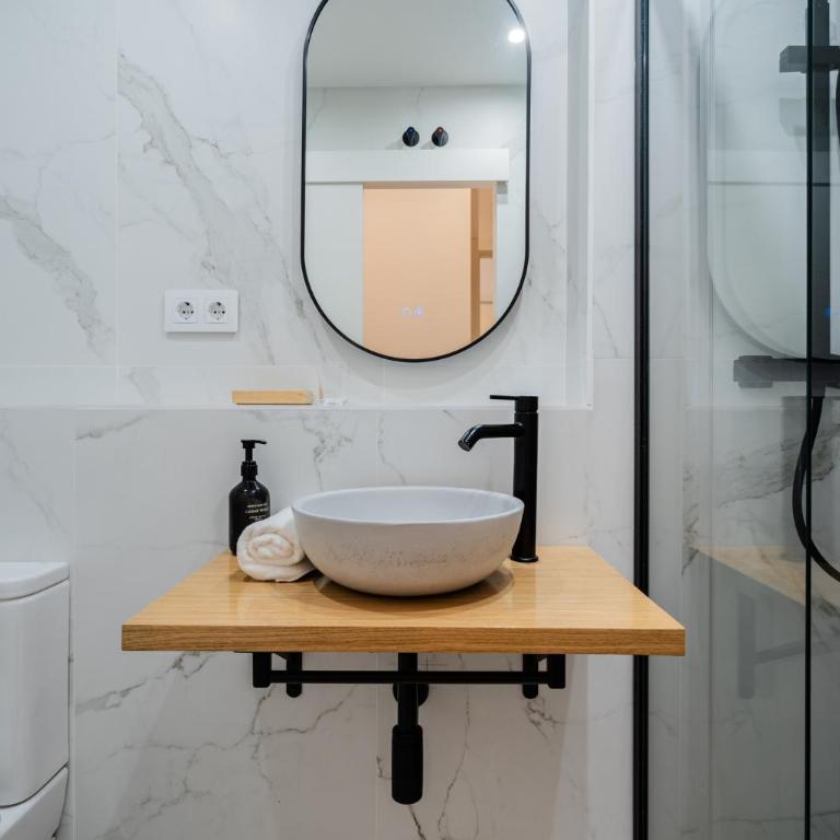 La Elegancia de Lagasca - Three-Bedroom Deluxe Apartment - 22