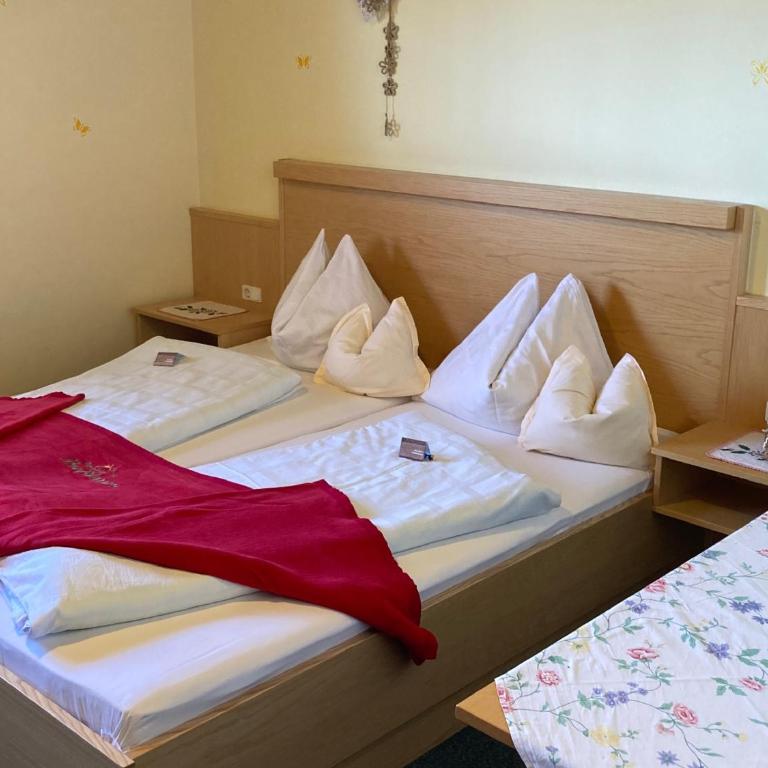 Berghotel Presslauer - Doppelzimmer mit Gartenblick - 1