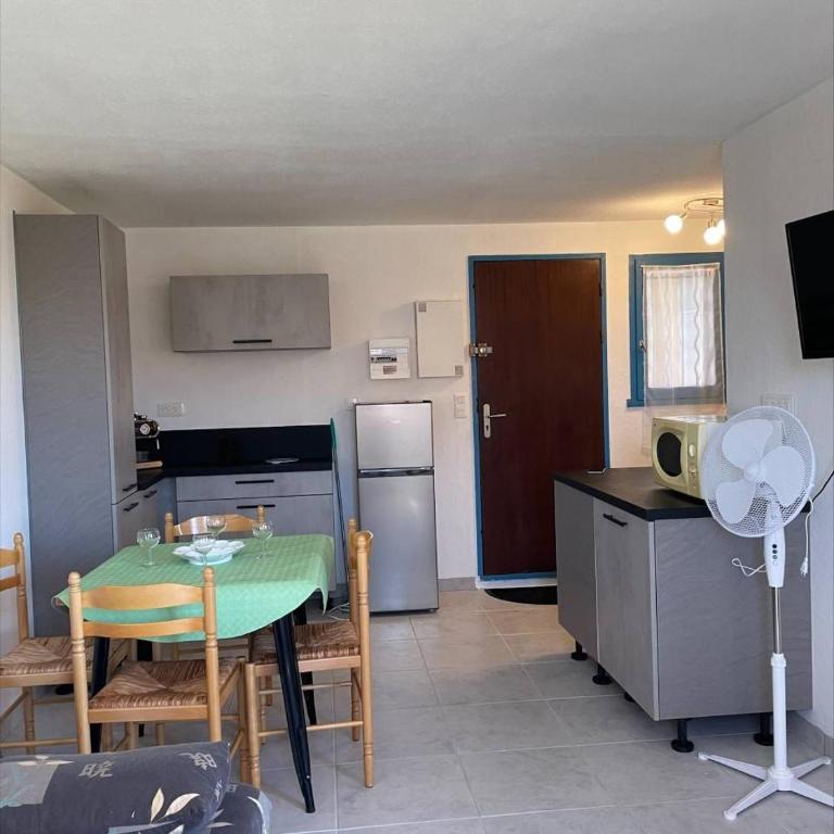 SP520-J233 Appt 2 pièces SAINT PIERRE LA MER - Appartement 1 Chambre - 1