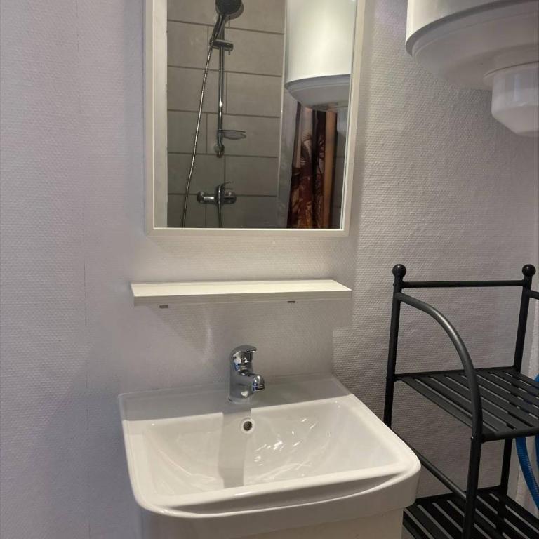 SP520-J233 Appt 2 pièces SAINT PIERRE LA MER - Appartement 1 Chambre - 8