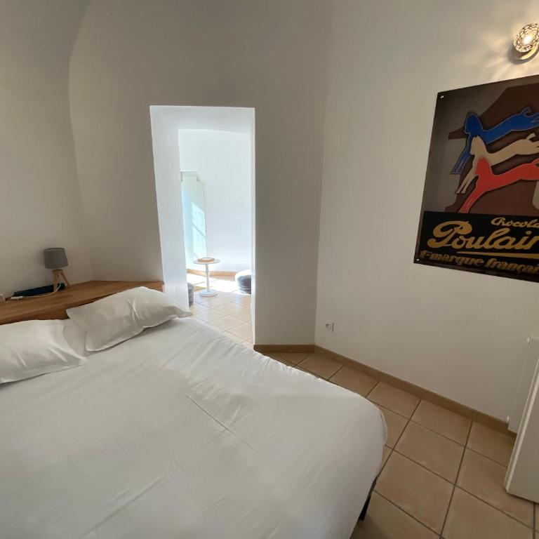 Appartement "Poulain" en Centre-ville linge inclus - Appartamento con 3 Camere da Letto - 7