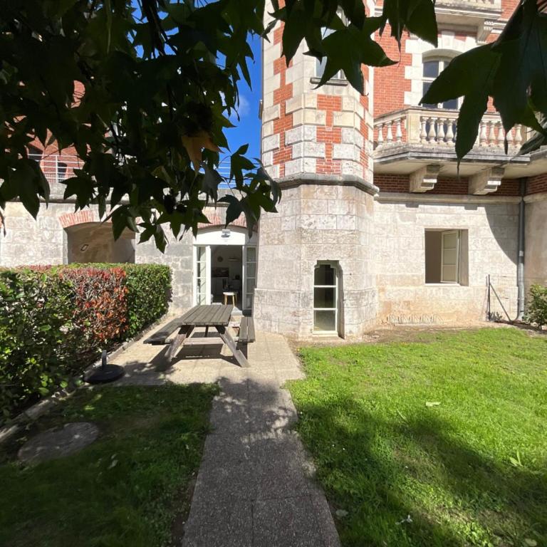 Appartement "Poulain" en Centre-ville linge inclus - Appartamento con 3 Camere da Letto - 14