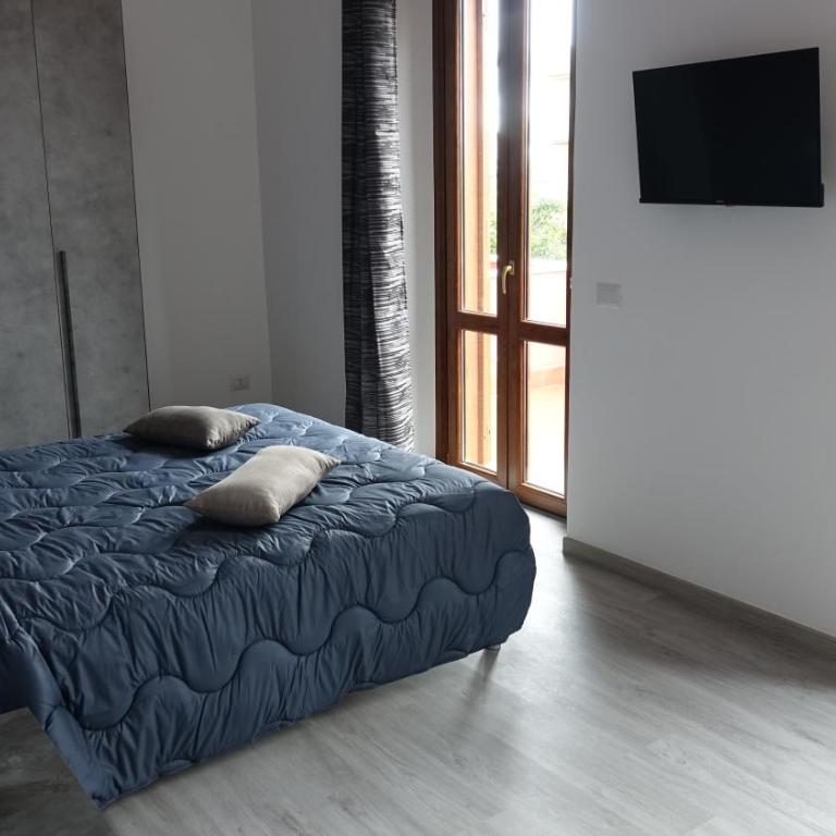 Podere Monfalcone guest house - King Room with Balcony - 8