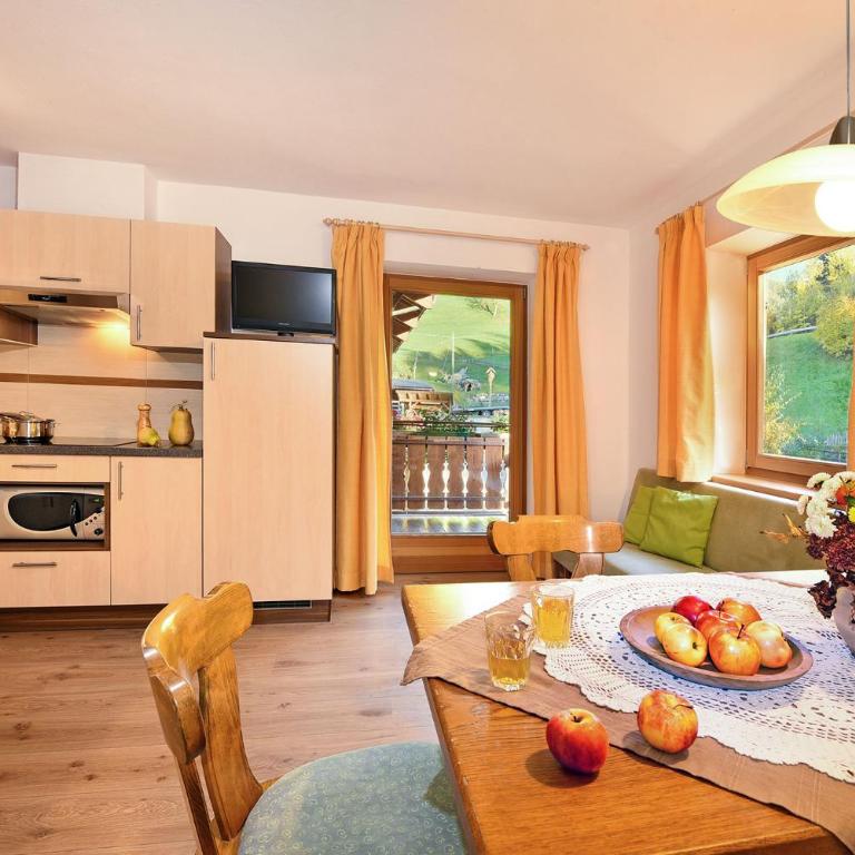 Putzerhof - Urlaub auf dem Bauernhof - Apartment mit 3 Schlafzimmern und Balkon - 1