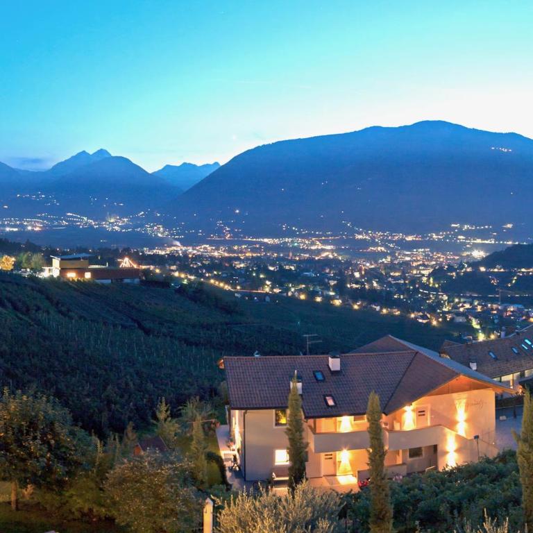Unterpenatz - ruhig gelegen, Pool, Bergblick, oberhalb Meran - Appartamento Deluxe con 2 Camere da Letto e Balcone - 2