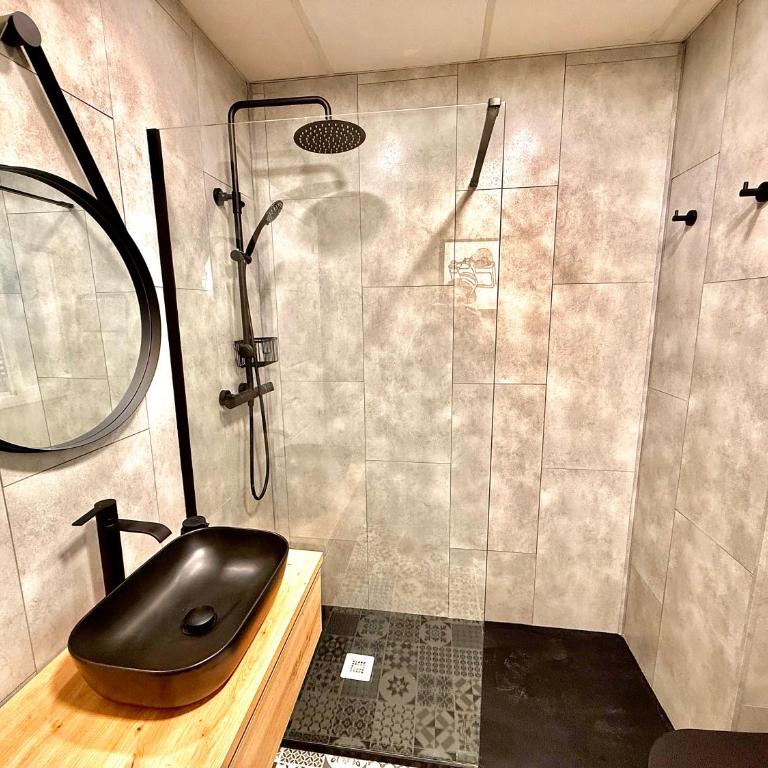 Panther Home Luz de Sol - One-Bedroom Apartment - 6