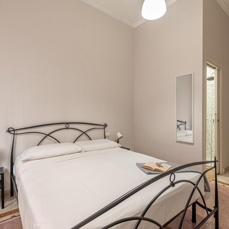 LA VECCHIA PALERMO - Double Room with Private Bathroom - 17