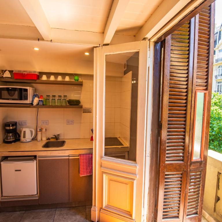 Duplex en centro històrico y turìstico sobre AV. de Mayo - Apartamento de 1 dormitorio - 7