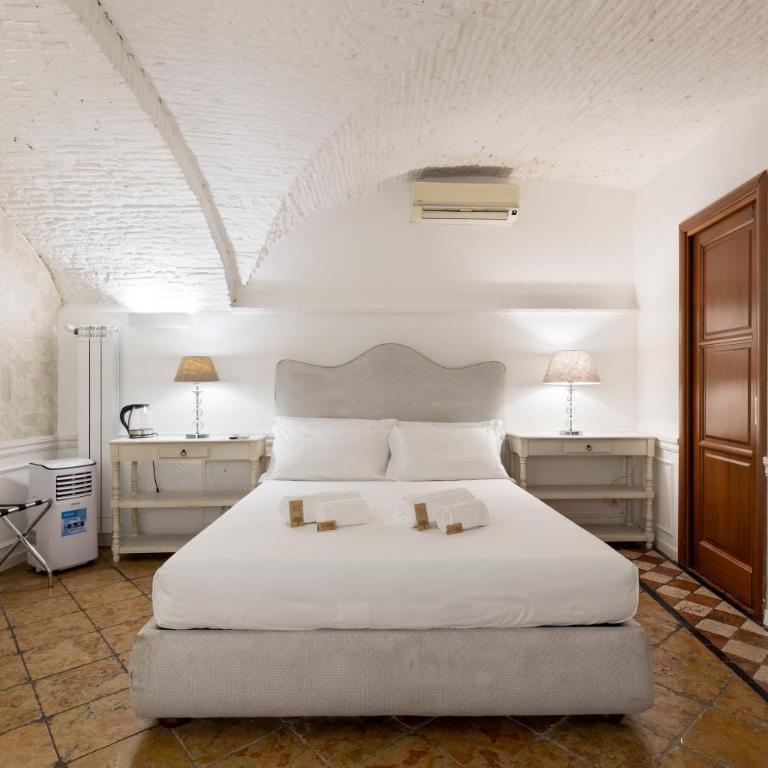Domus 15 - Guest House - Camera Quadrupla con Bagno Privato - 5