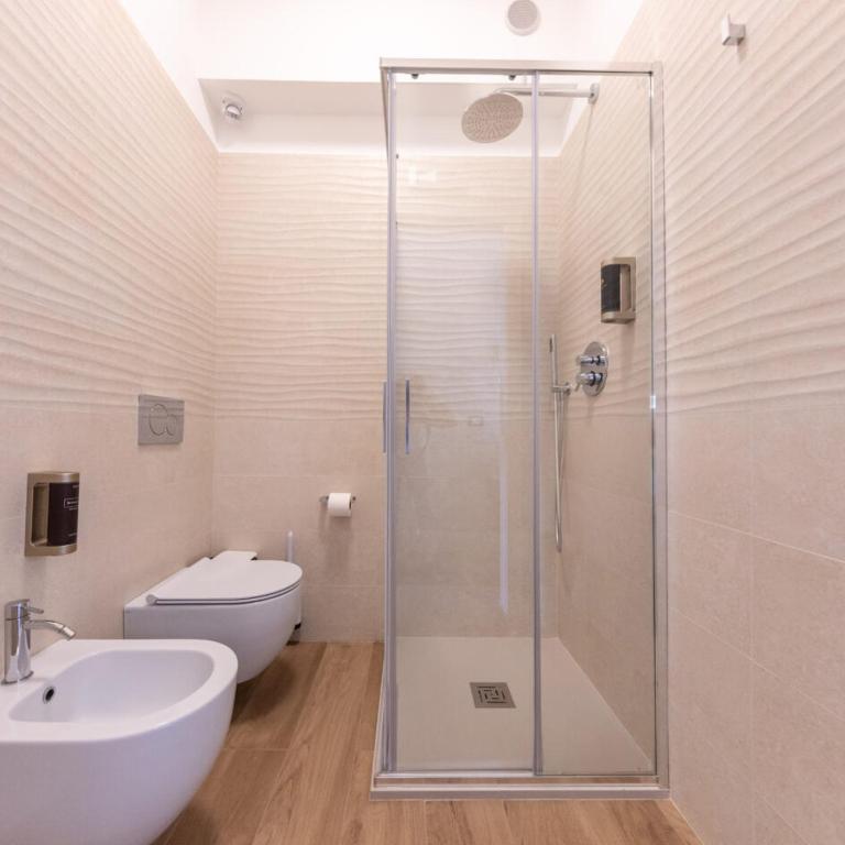 Armony Luxury Suites - Deluxe Double Room with Balcony - 7