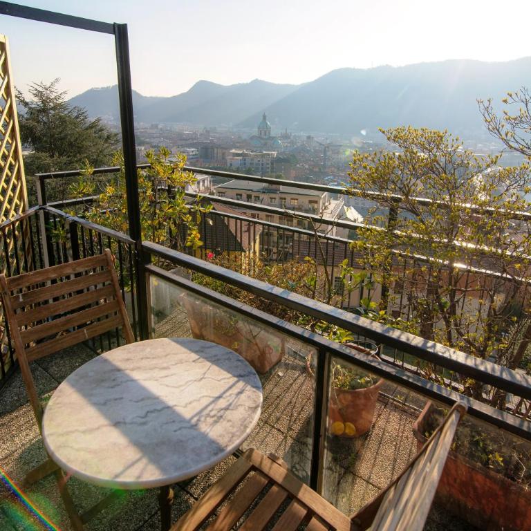 Lake and City View Apartment - Downtown Como - Appartamento con 2 Camere da Letto - 23