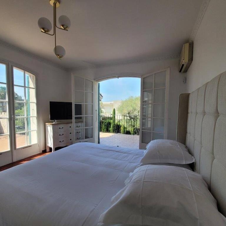 Juan les pins : Villa de charme avec piscine - Villa - 13