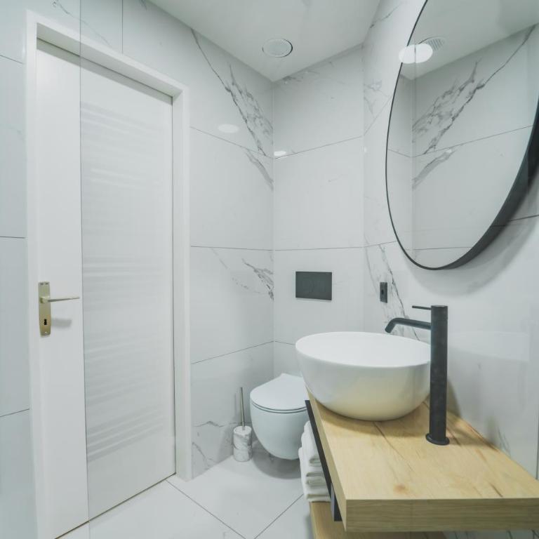Tessa&Aurora - Incredible Lake View & Pool with Parking - Studio mit Seeblick - 14