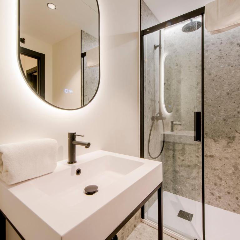 Dulce retiro para 7, ven a Duque de Rivas 8 E3 - Three-Bedroom Apartment - 19