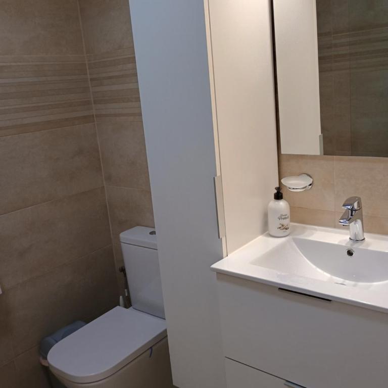 Apartamento en la playa de Cala Capitán -Cabo Roig- Orihuela Costa - Apartment mit 1 Schlafzimmer - 39