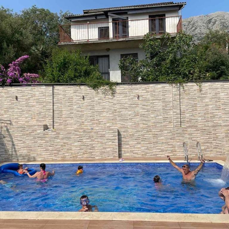 Lux Seky with Pool - Apartment - 6