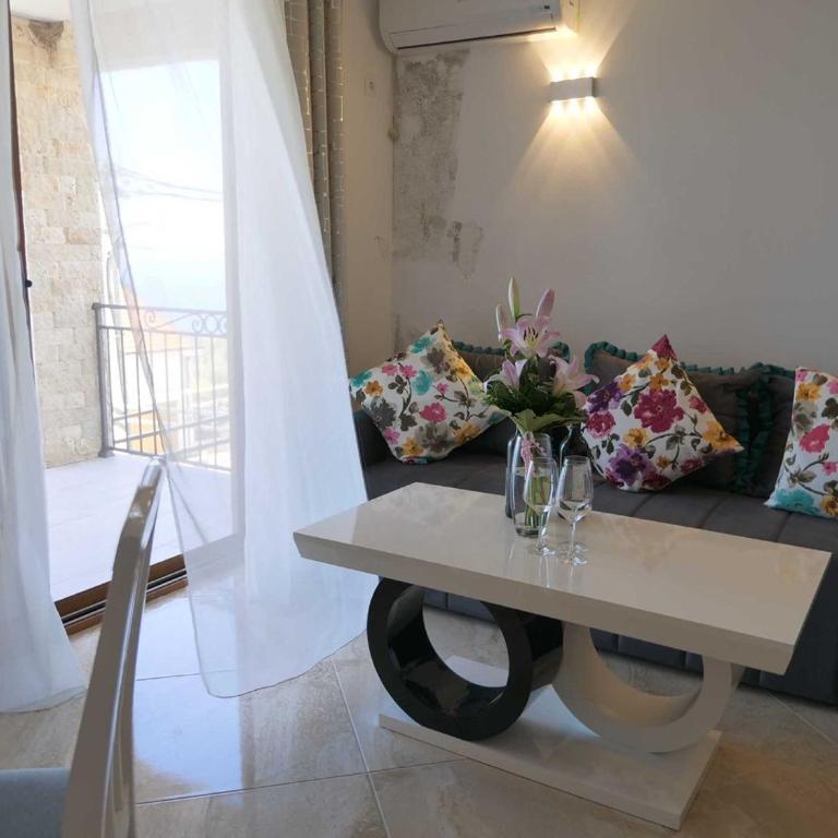 Lux Seky with Pool - Apartment - 3