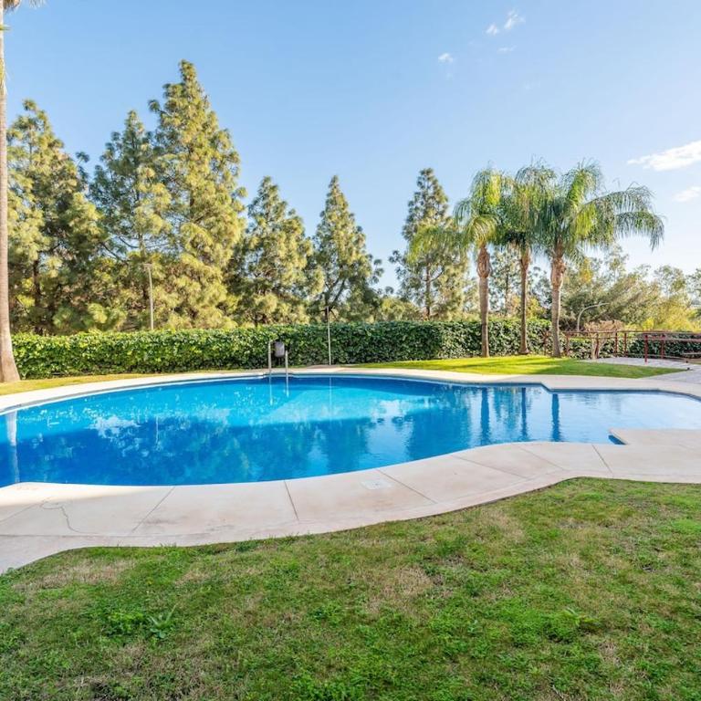 Golf View Apartment, 2 Bedrooms, 2 Bathrooms, Pools,Torrequebrada - Two-Bedroom Apartment with Mountain View - 35