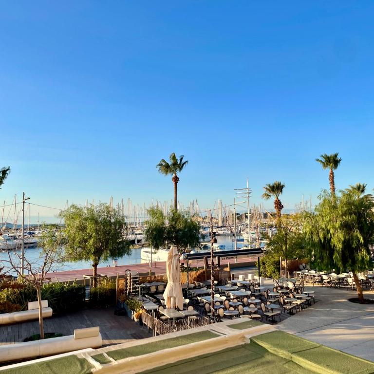 Port de Bandol, direct mer, Gd conft, Clim, garage - Three-Bedroom Apartment - 1