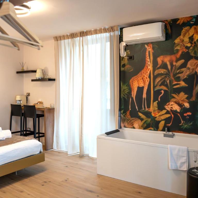 Luxury Fire Home - Catania - Queen Room with Spa Bath - 5
