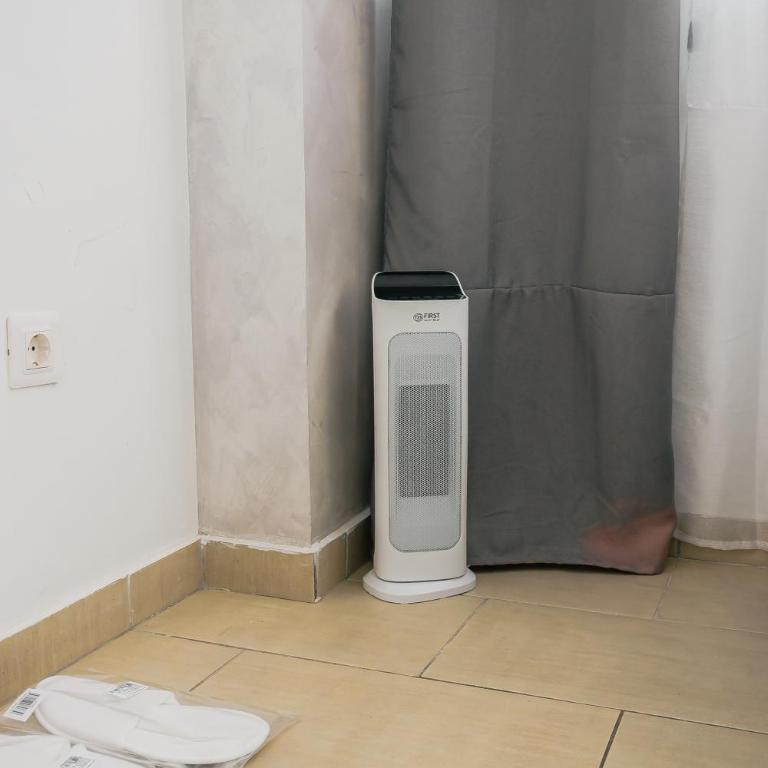 One-Bedroom Apartment in the Center of Budva on a Quiet Street 5 Minutes to the Beach - Apartman sa 1 Spavaćom Sobom - 22