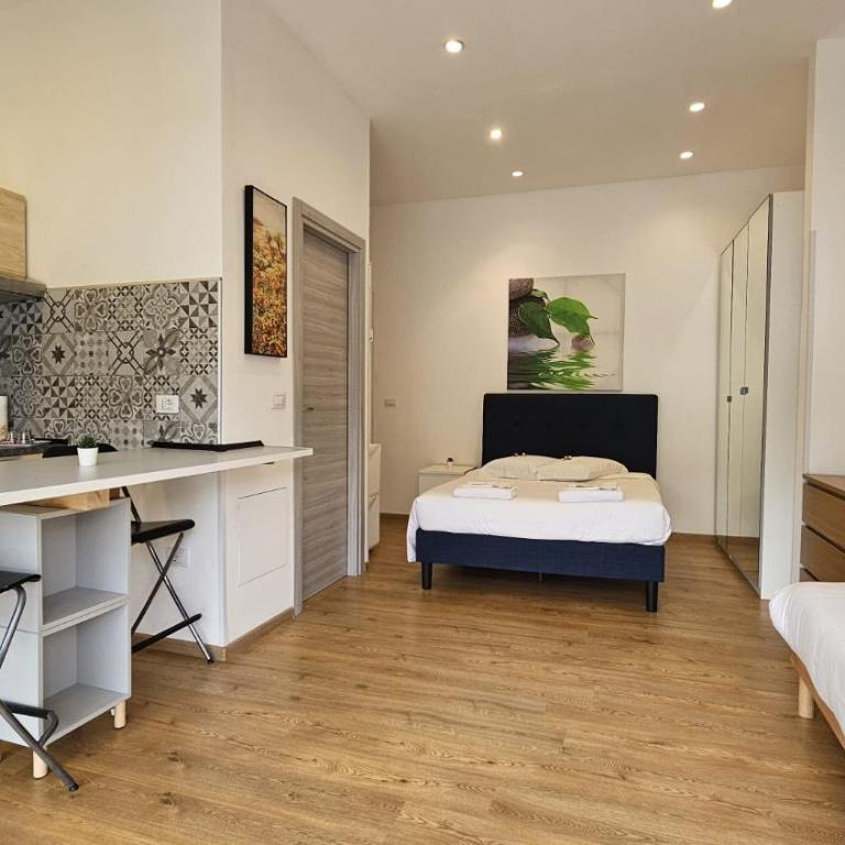 La Ca' Pezzana Affittaly Apartments - Comfort Triple Room with Shower - 12