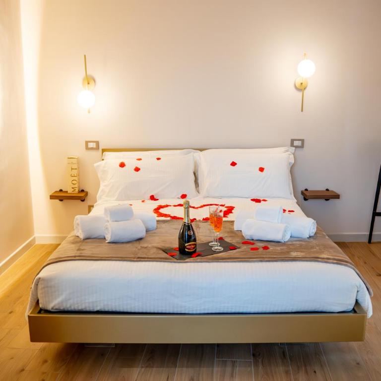 Luxury Fire Home - Catania - Queen Room with Spa Bath - 25
