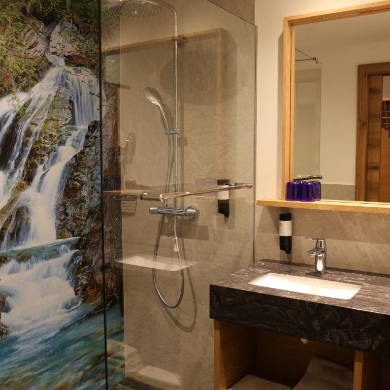 Alpenresidenz Hotel Gell - Apartment mit 2 Schlafzimmern und Balkon - 4