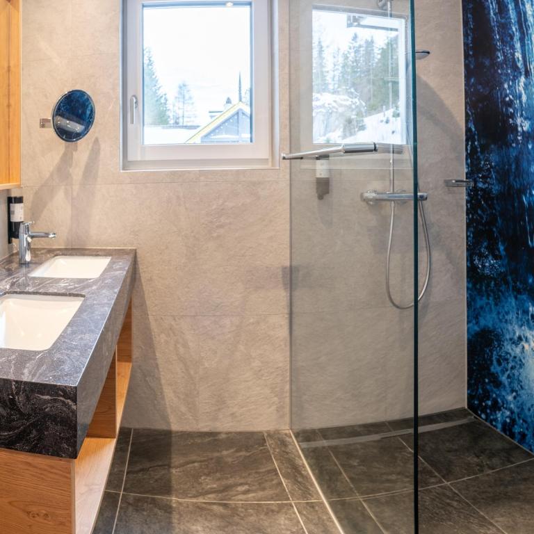 Alpenresidenz Hotel Gell - Apartment mit 3 Schlafzimmern und Balkon - 4