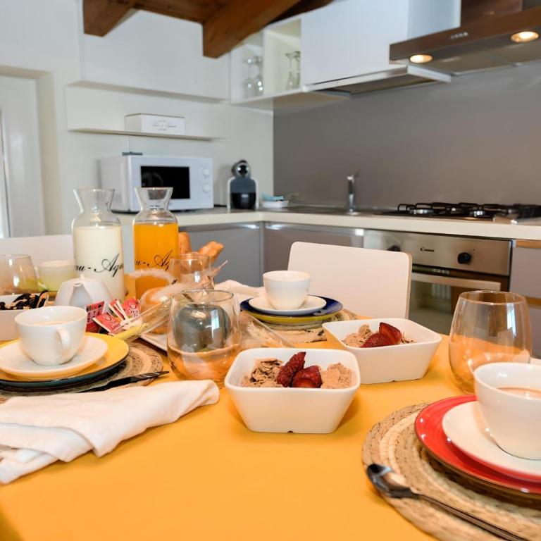 Surfing on the Lake DesenzanoLoft Official Partner Homes & Villas by Marriott Bonvoy - Appartamento con Vista Lago - 17