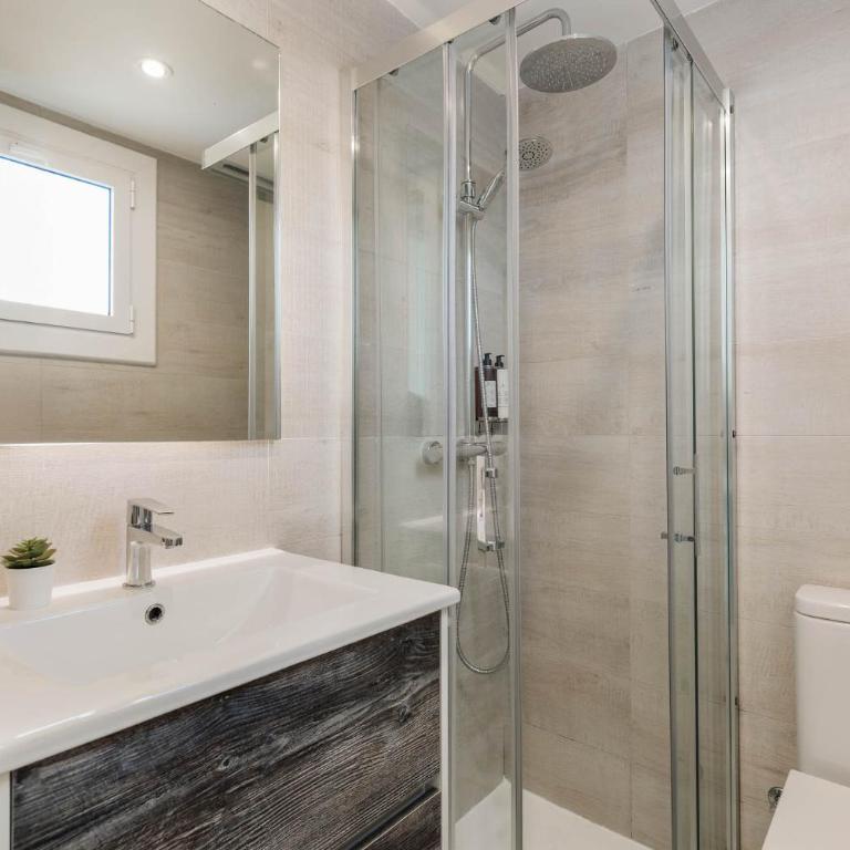 Sitges Group Ocean - Apartamento de 2 dormitorios con terraza y vistas al mar - Paseo de la Ribera, 44-3 - 13