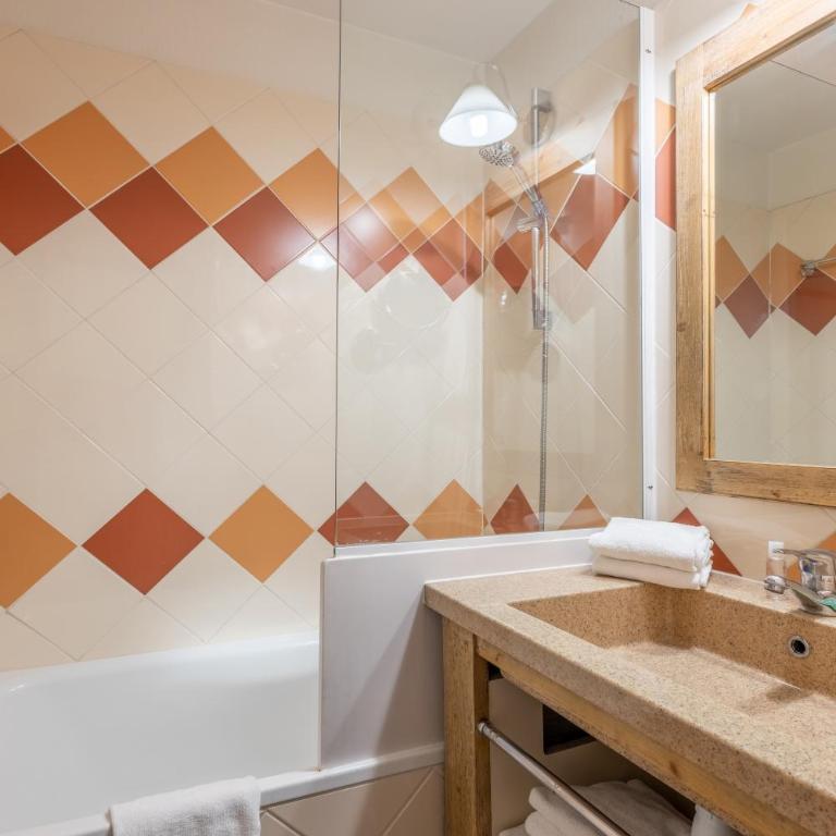 Résidence Pierre & Vacances Les Ravines - Studio avec Mezzanine et Alcôve (6 Personnes) - 9