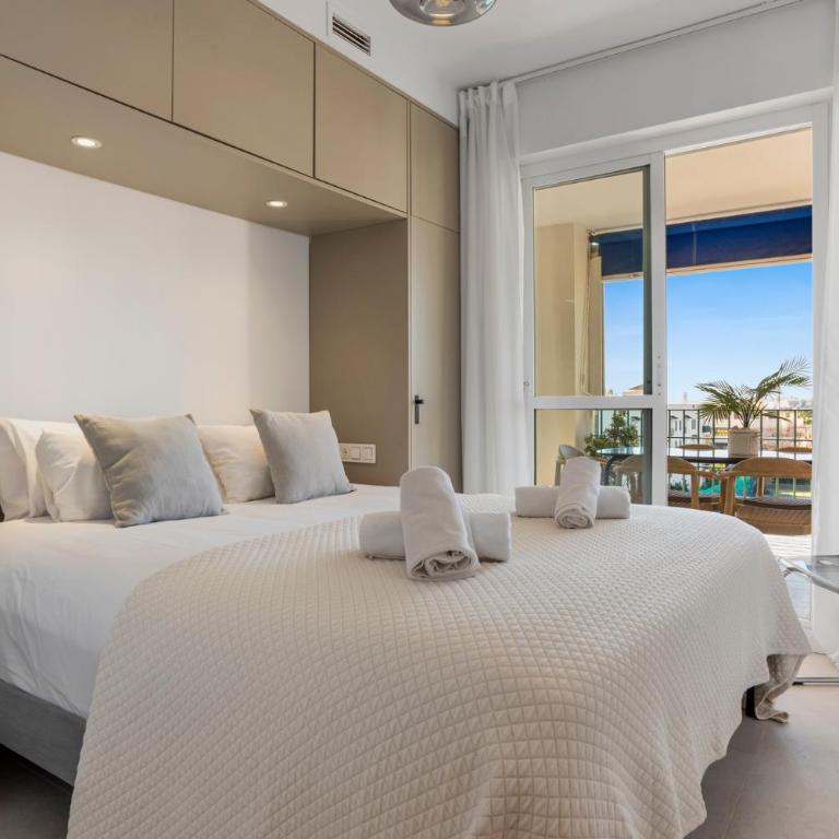 Sunny getaway with pool in Marbella - Ref M54 - Three-Bedroom Apartment - 6