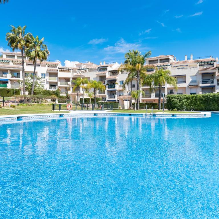 Sunny getaway with pool in Marbella - Ref M54 - Three-Bedroom Apartment - 28