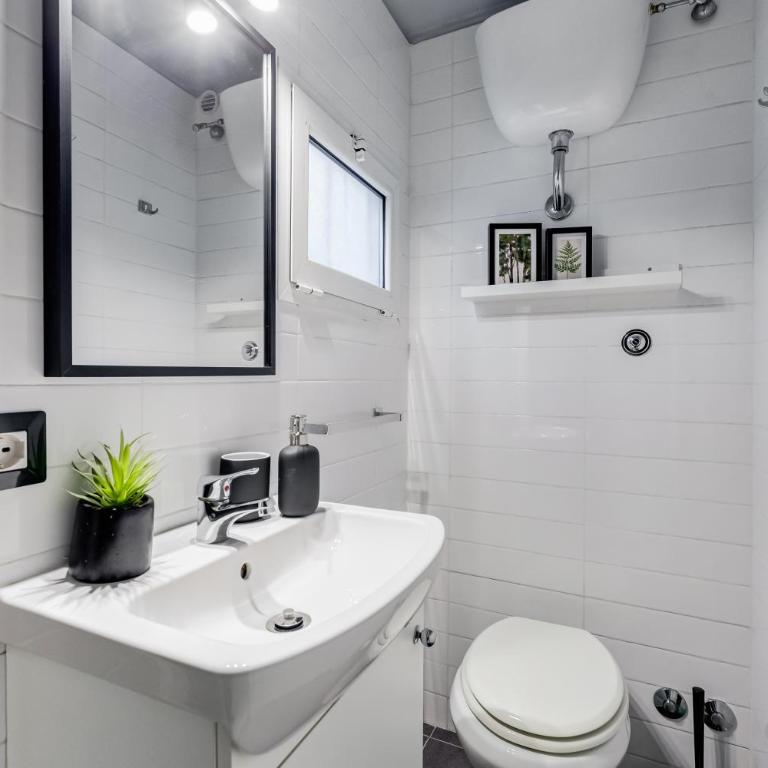 La Casina your suite in Monti - Appartamento con 1 Camera da Letto - 16
