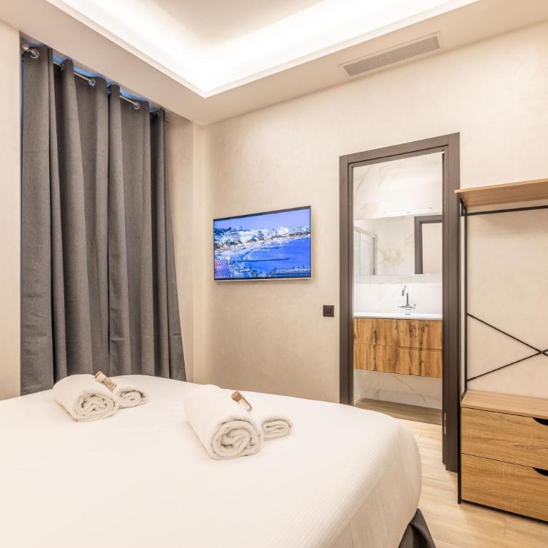 Bliss Triplex - Hyper Centre - Sauna - BBQ - Jacuzzi - LRACANNES - Six-Bedroom Premium Apartment with Sauna and Jacuzzi and Barbecue - 12