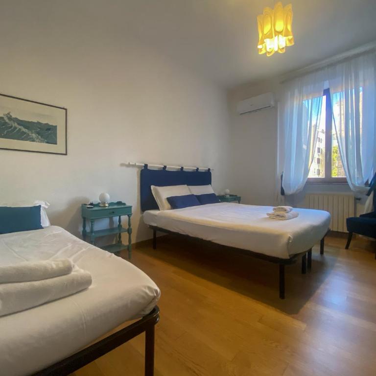 JHHIT - In the heart of Rome near the Colosseum - Appartamento con 2 Camere da Letto - 31