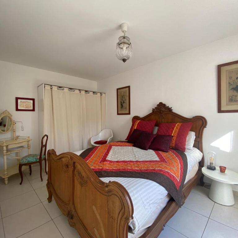 Maison 3 chambres, Parking, jardin, climatisation - Maison 3 Chambres - 12