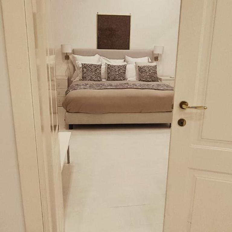 Relais Piazza dei Martiri - Suite Deluxe - 20
