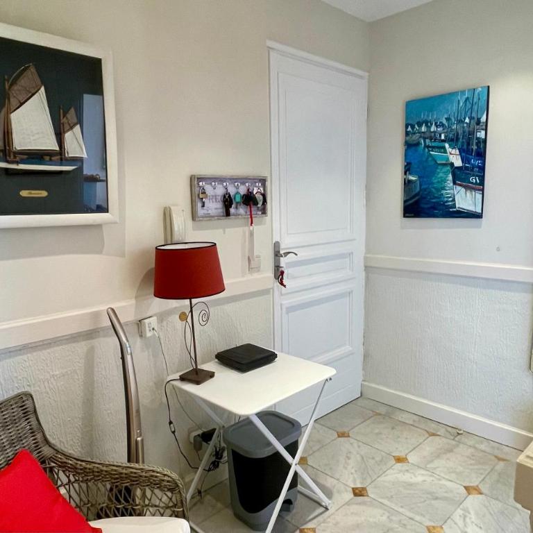 Port de Bandol, direct mer, Gd conft, Clim, garage - Three-Bedroom Apartment - 22