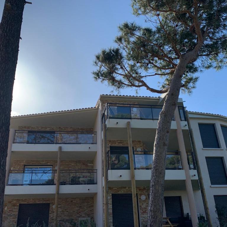 T2 neuf bord de plage - terrasse - CALVI - One-Bedroom Apartment - 14