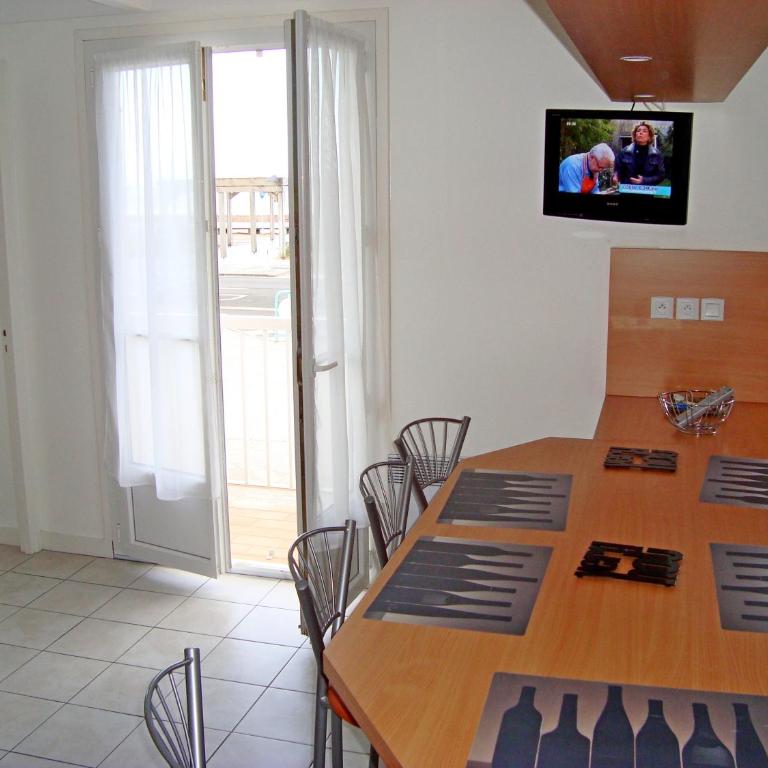 APPARTEMENT FACE MER T2 35 m2 pour 4 personnes proche tous commerces - Apartment mit 1 Schlafzimmer - 3