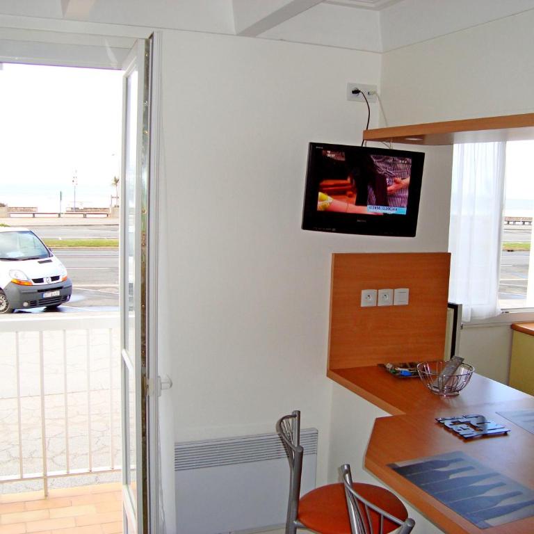 APPARTEMENT FACE MER T2 35 m2 pour 4 personnes proche tous commerces - Apartment mit 1 Schlafzimmer - 7