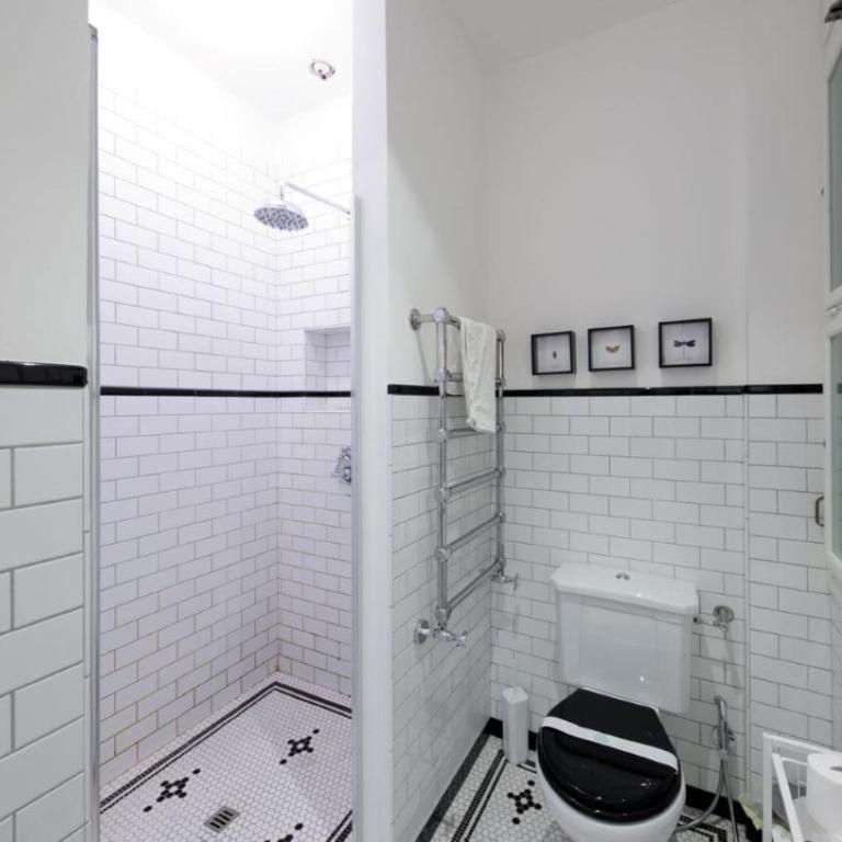 Principe di Piemonte apartment 10m Venice 6 guests - Three-Bedroom Apartment - 19