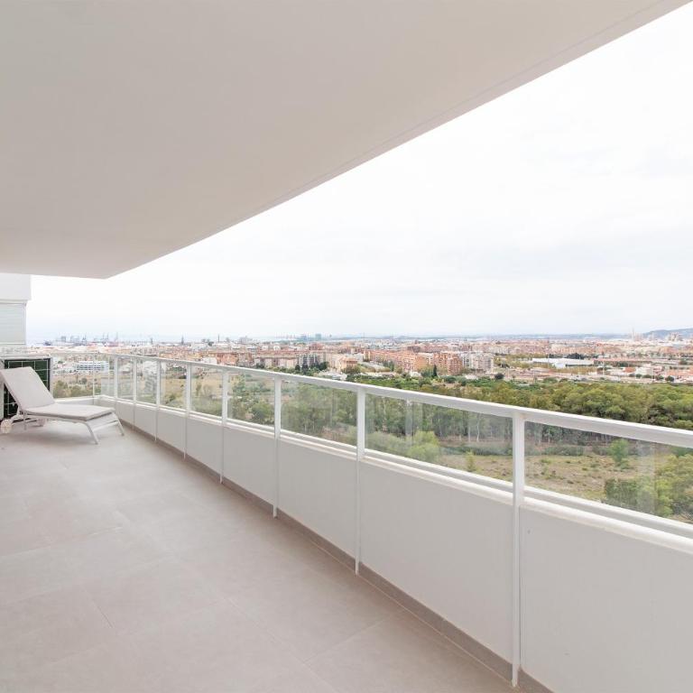 Global Vacacional, Apartamento con vistas al mar, 2 terrazas y piscina en Canet d'en Berenguer - Appartement 3 Chambres - 2